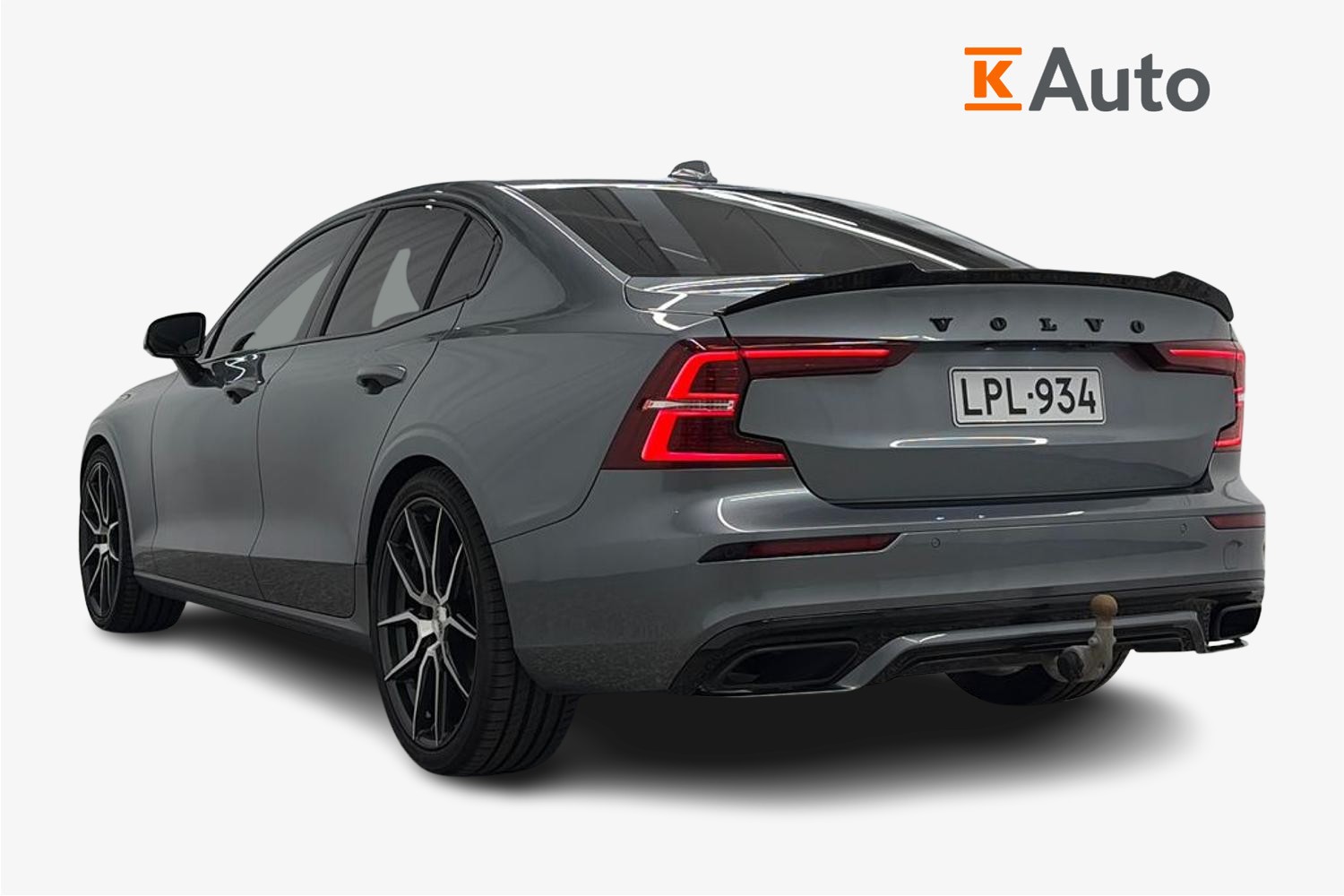 Volvo S60 B5 MHEV Business R-Design aut 2021, kuva 2/34