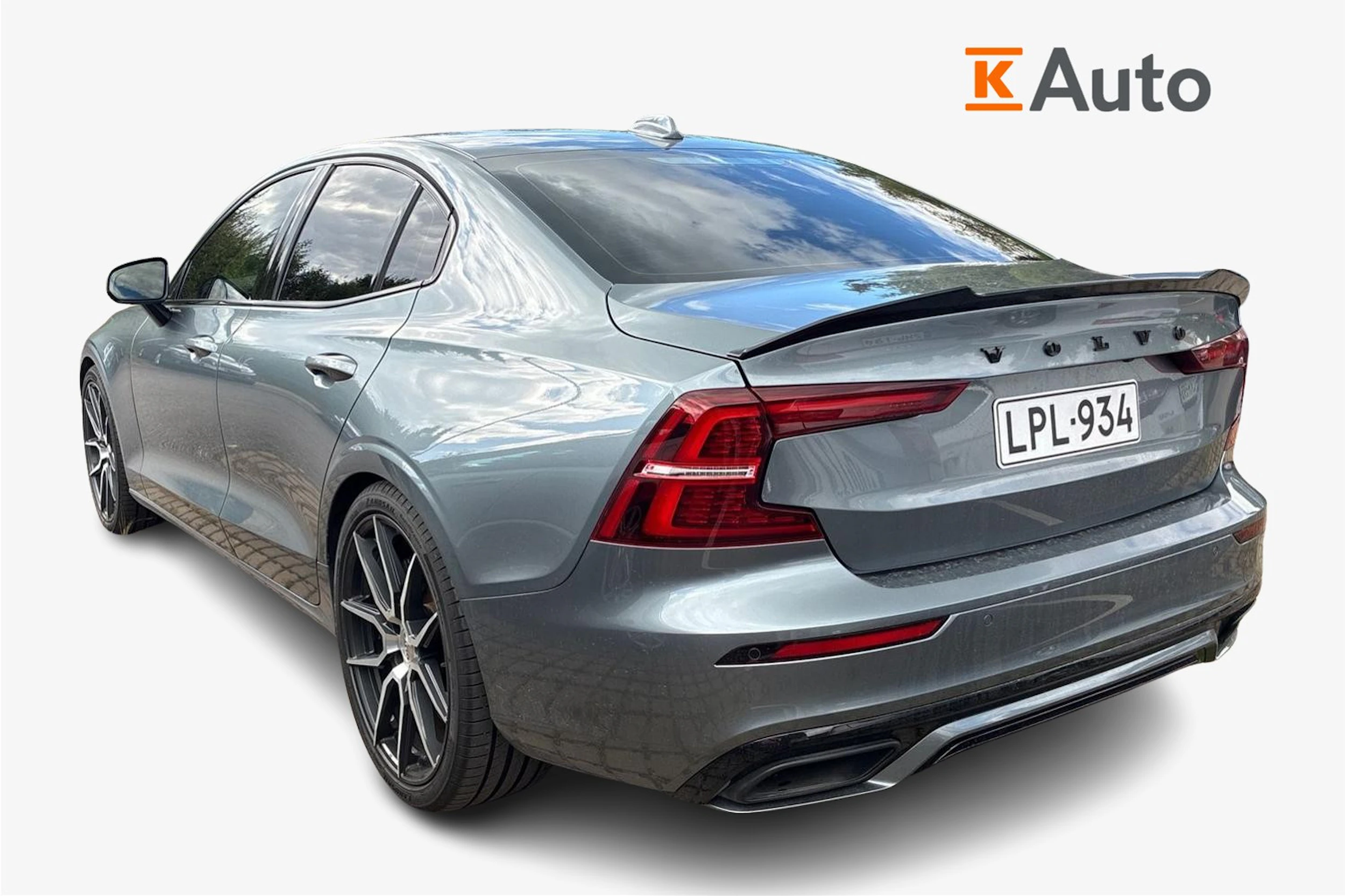 harmaa Volvo S60 2021 kuva 2.
