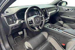 harmaa Volvo S60 2021 kuva 3.