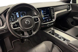 harmaa Volvo S60 2021 kuva 6.
