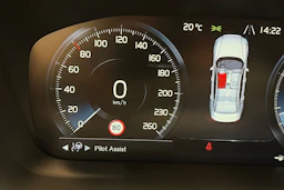 harmaa Volvo S60 2021 kuva 19.
