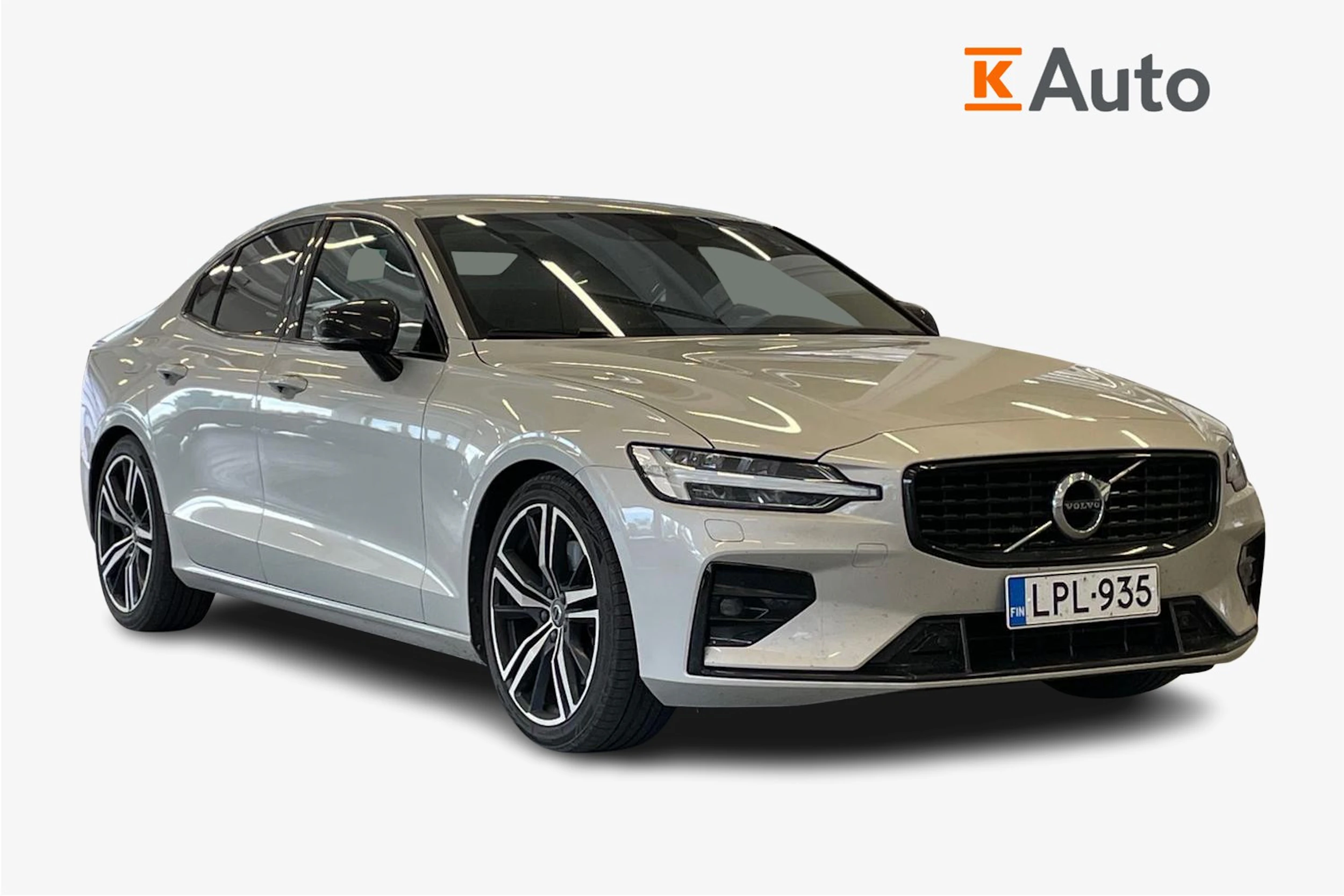 harmaa Volvo S60 2021 kuva 1.
