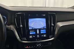 musta Volvo S60 2021 kuva 24.