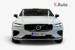 valkoinen Volvo S60 2021 kuva 5.