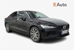 musta Volvo S60 2022 kuva 1.