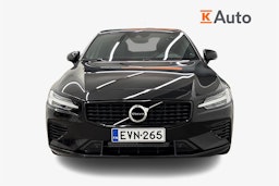 musta Volvo S60 2022 kuva 4.
