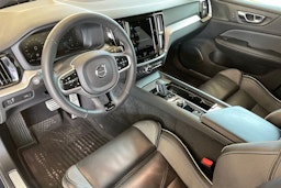 Sininen Volvo S60 2022 kuva 7.