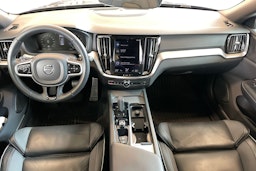 Sininen Volvo S60 2022 kuva 9.