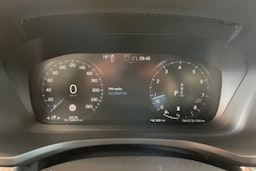Sininen Volvo S60 2022 kuva 14.