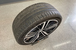 Sininen Volvo S60 2022 kuva 23.