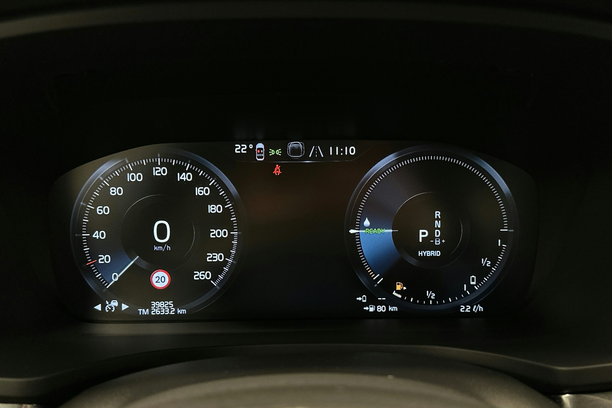 valkoinen Volvo S60 2022 kuva 22.