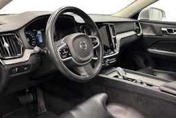 harmaa Volvo S60 2022 kuva 7.