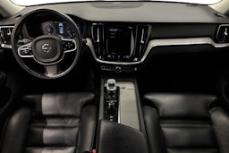 harmaa Volvo S60 2022 kuva 9.