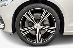 harmaa Volvo S60 2022 kuva 11.