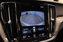 harmaa Volvo S60 2022 kuva 21.