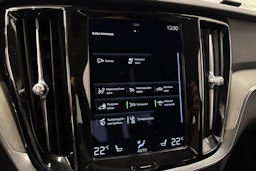 harmaa Volvo S60 2022 kuva 23.