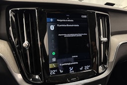 harmaa Volvo S60 2022 kuva 24.