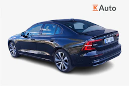musta Volvo S60 2023 kuva 2.