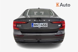 met. harmaa Volvo S60 2024 kuva 3.