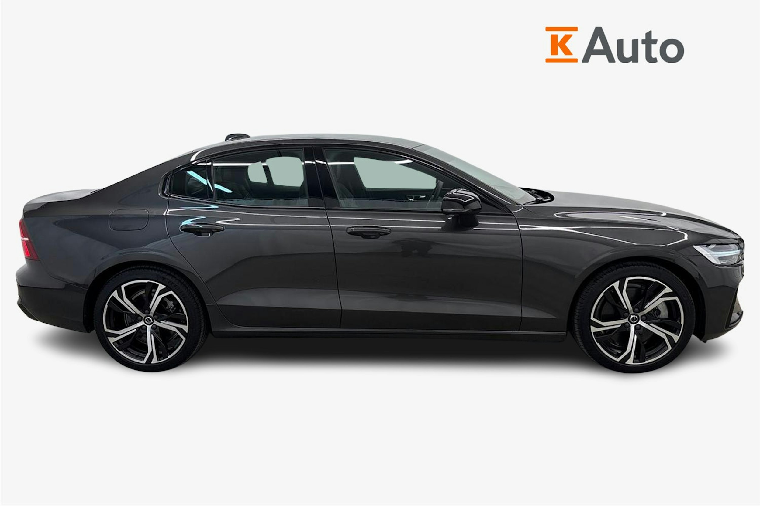 met. harmaa Volvo S60 2024 kuva 6.