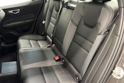 met. harmaa Volvo S60 2024 kuva 10.