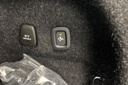 met. harmaa Volvo S60 2024 kuva 20.