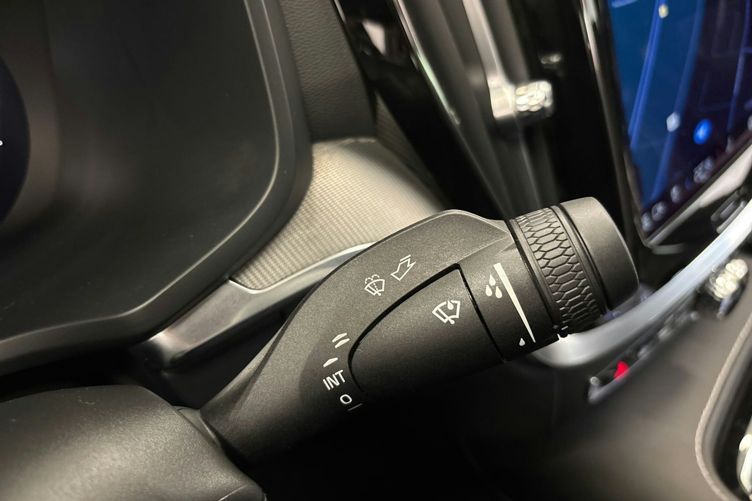 met. harmaa Volvo S60 2024 kuva 25.