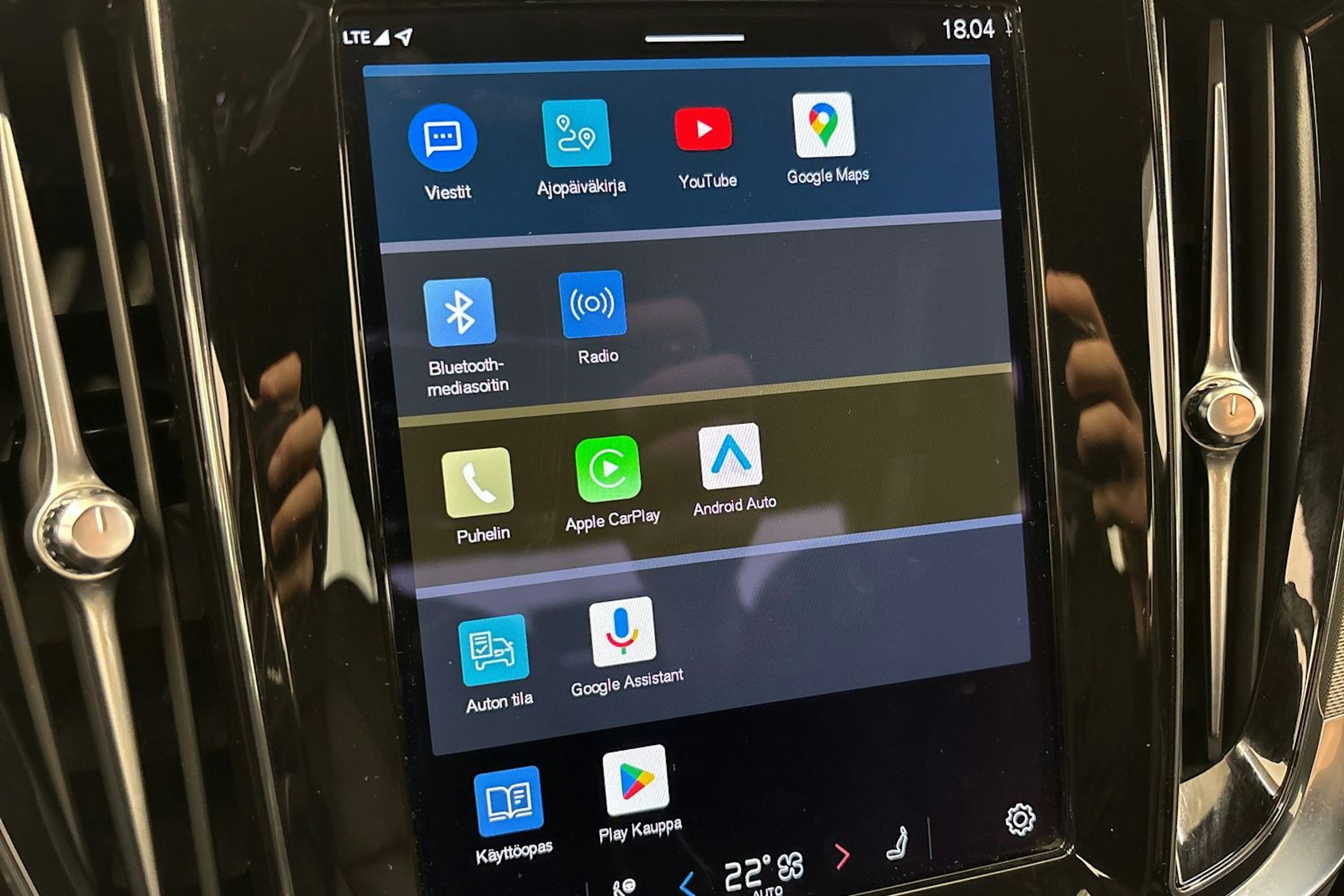 met. harmaa Volvo S60 2024 kuva 30.