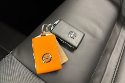 met. harmaa Volvo S60 2024 kuva 34.