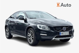 musta Volvo S60 Cross Country 2016 kuva 1.