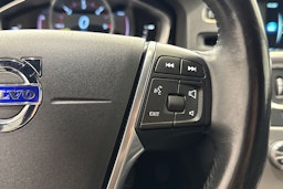 musta Volvo S60 Cross Country 2016 kuva 15.