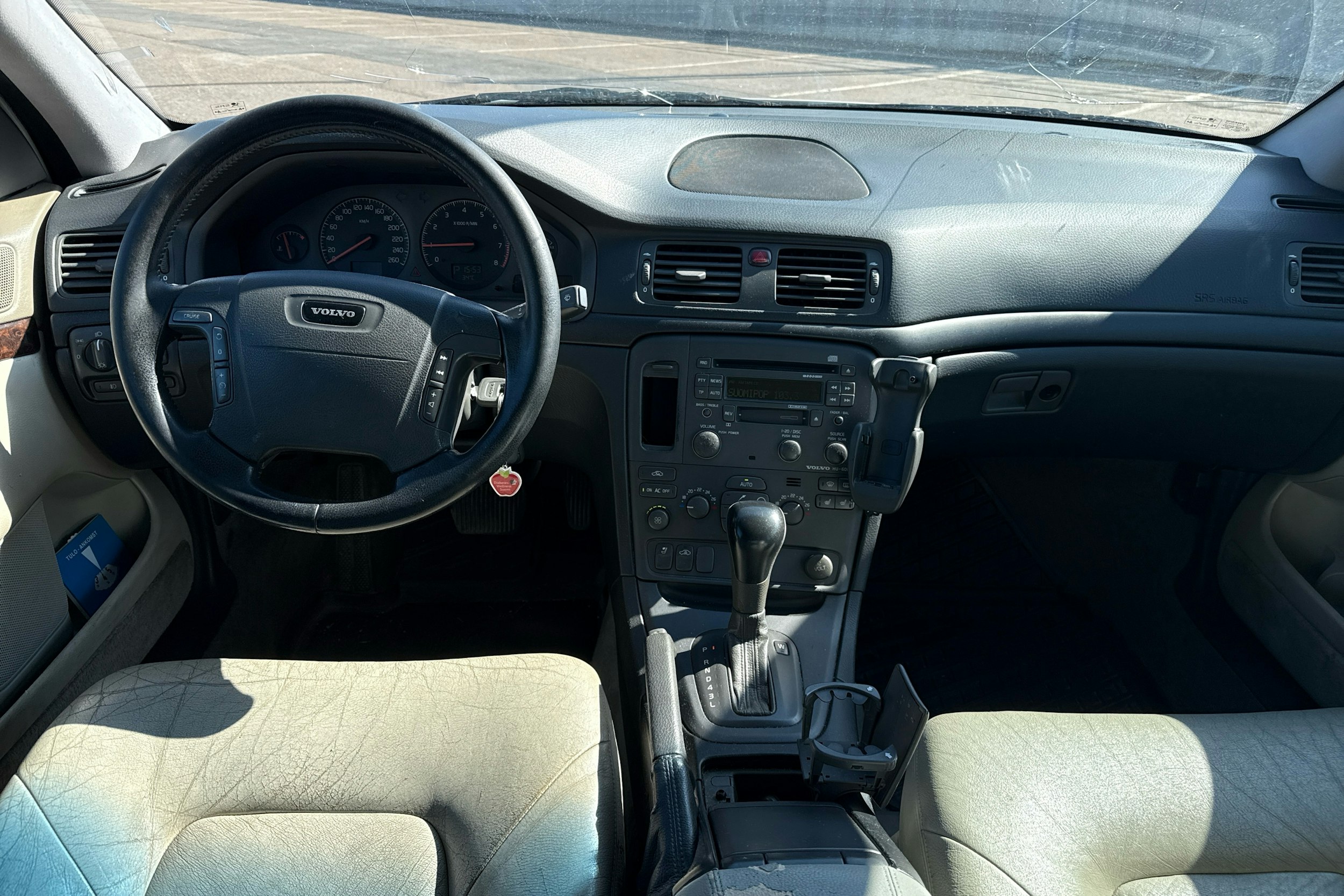 valkoinen Volvo S80 2000 kuva 7.