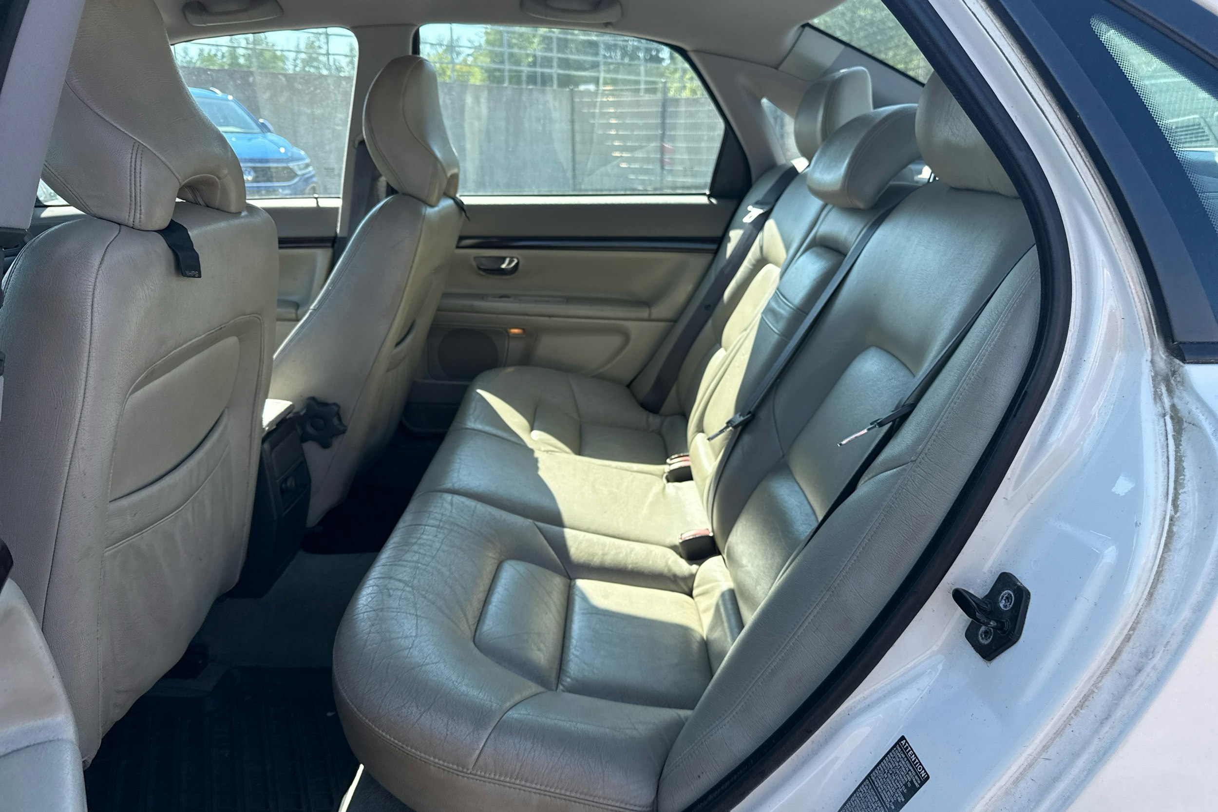 valkoinen Volvo S80 2000 kuva 8.
