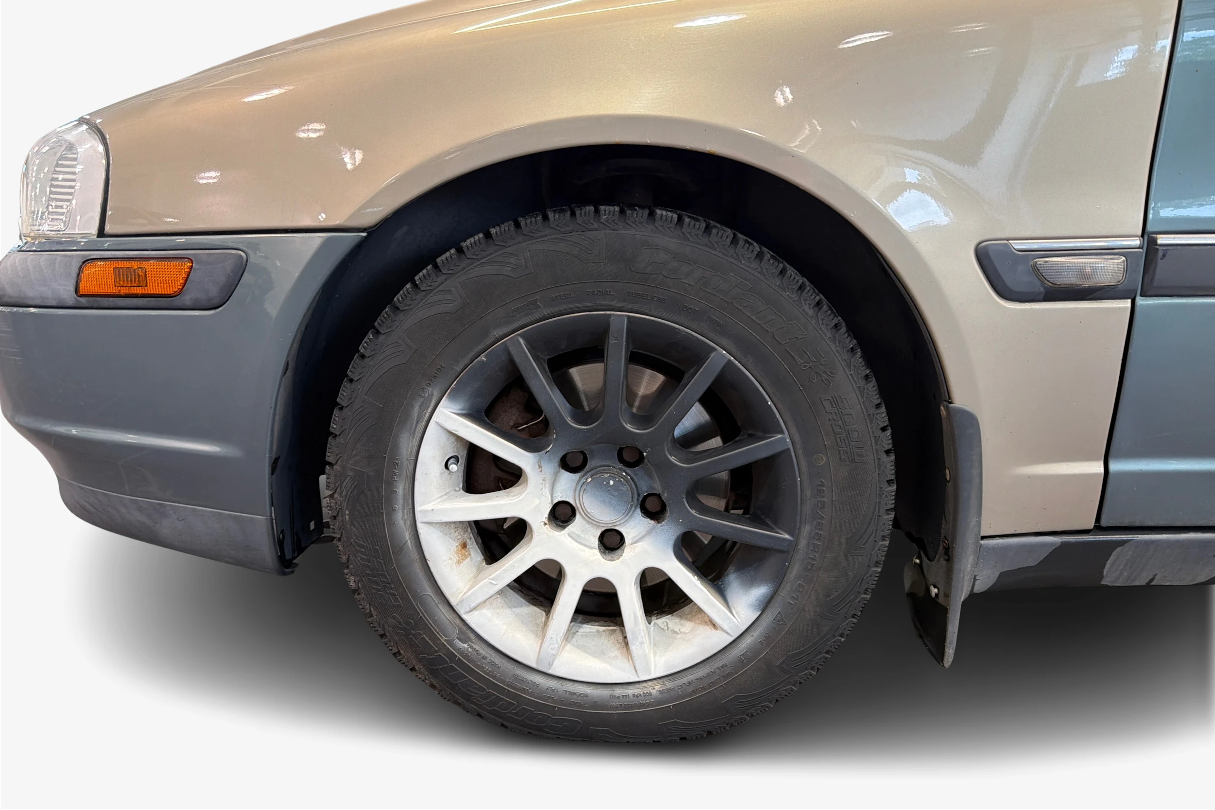 Ruskea (beige) Volvo S80 2001 kuva 9.