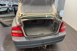 Ruskea (beige) Volvo S80 2001 kuva 11.