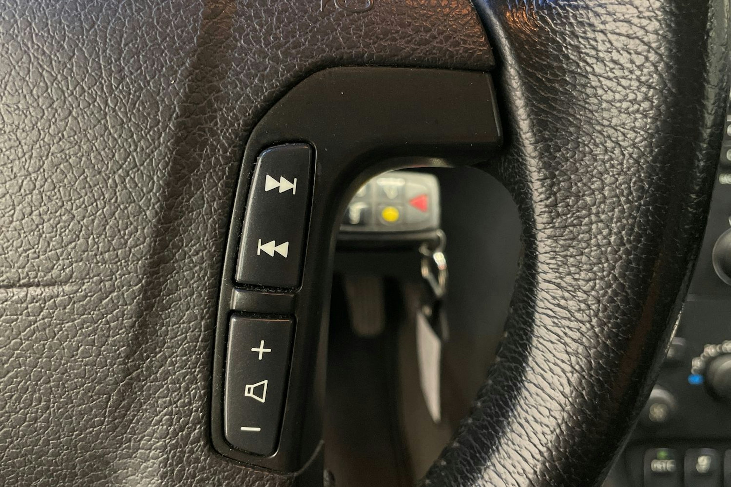 harmaa Volvo S80 2006 kuva 18.