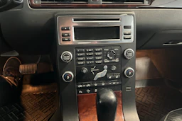 Harmaa Volvo S80 2007 kuva 15.