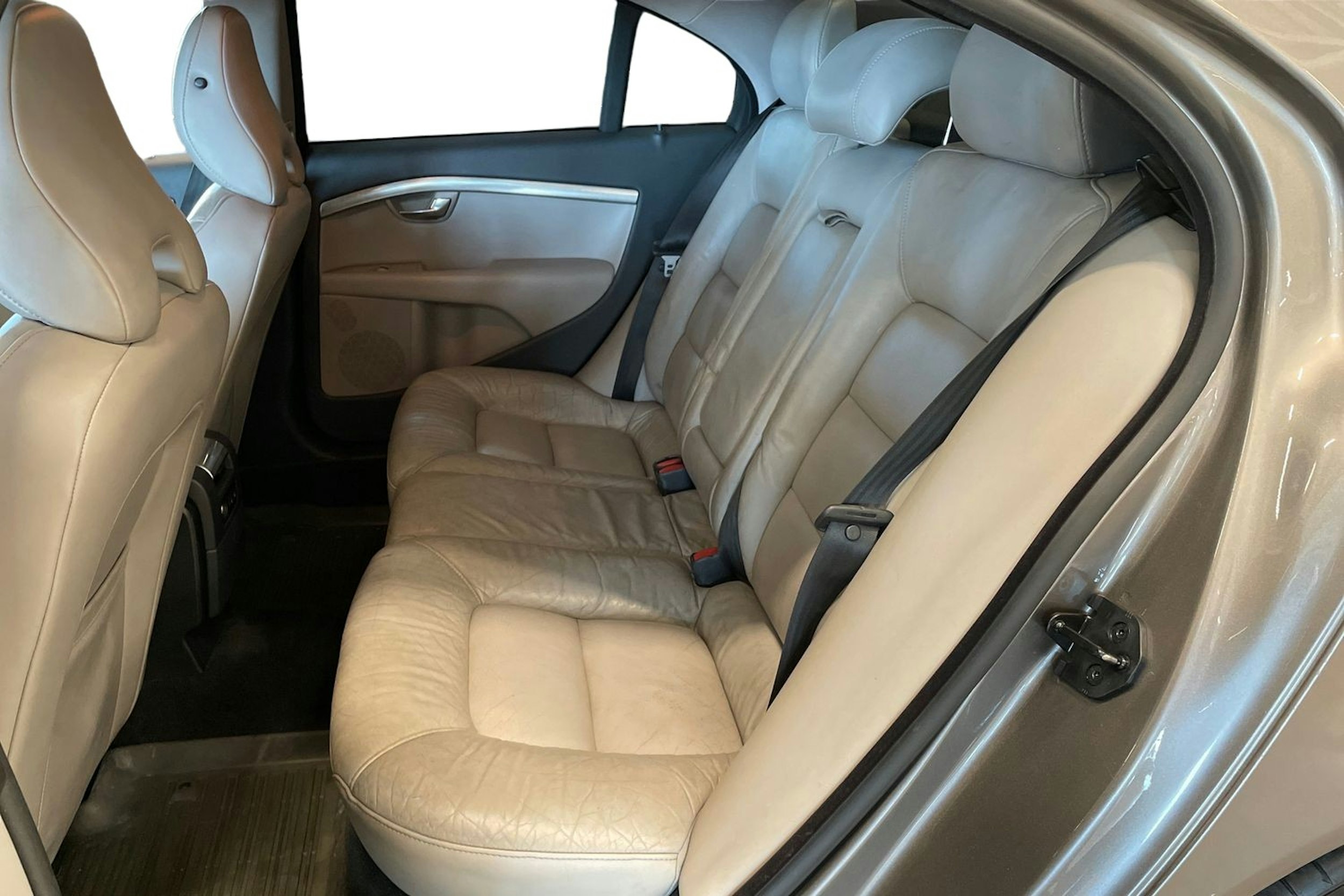 Harmaa Volvo S80 2008 kuva 10.