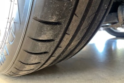 Harmaa Volvo S80 2008 kuva 13.