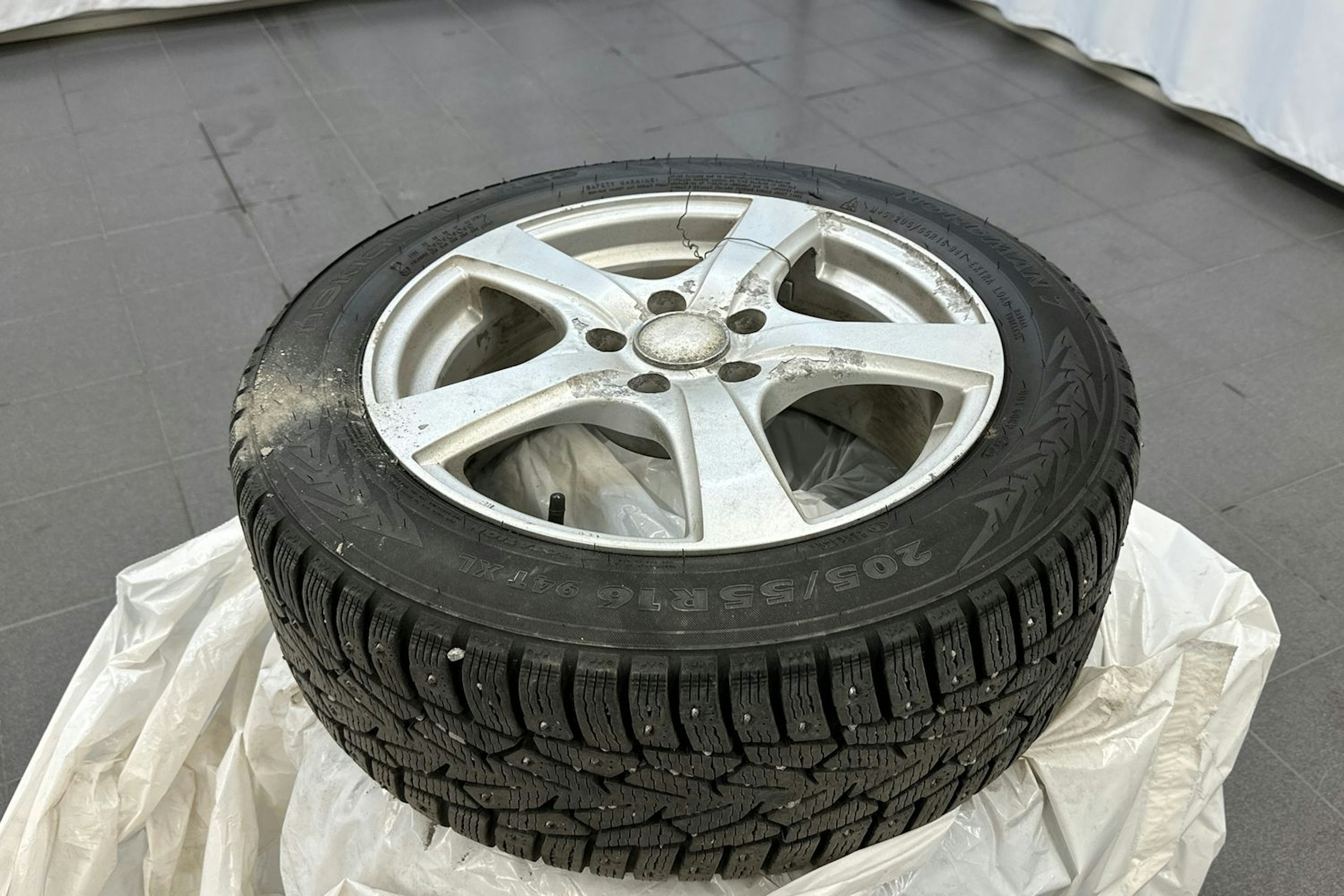 Valkoinen Volvo S80 2010 kuva 22.
