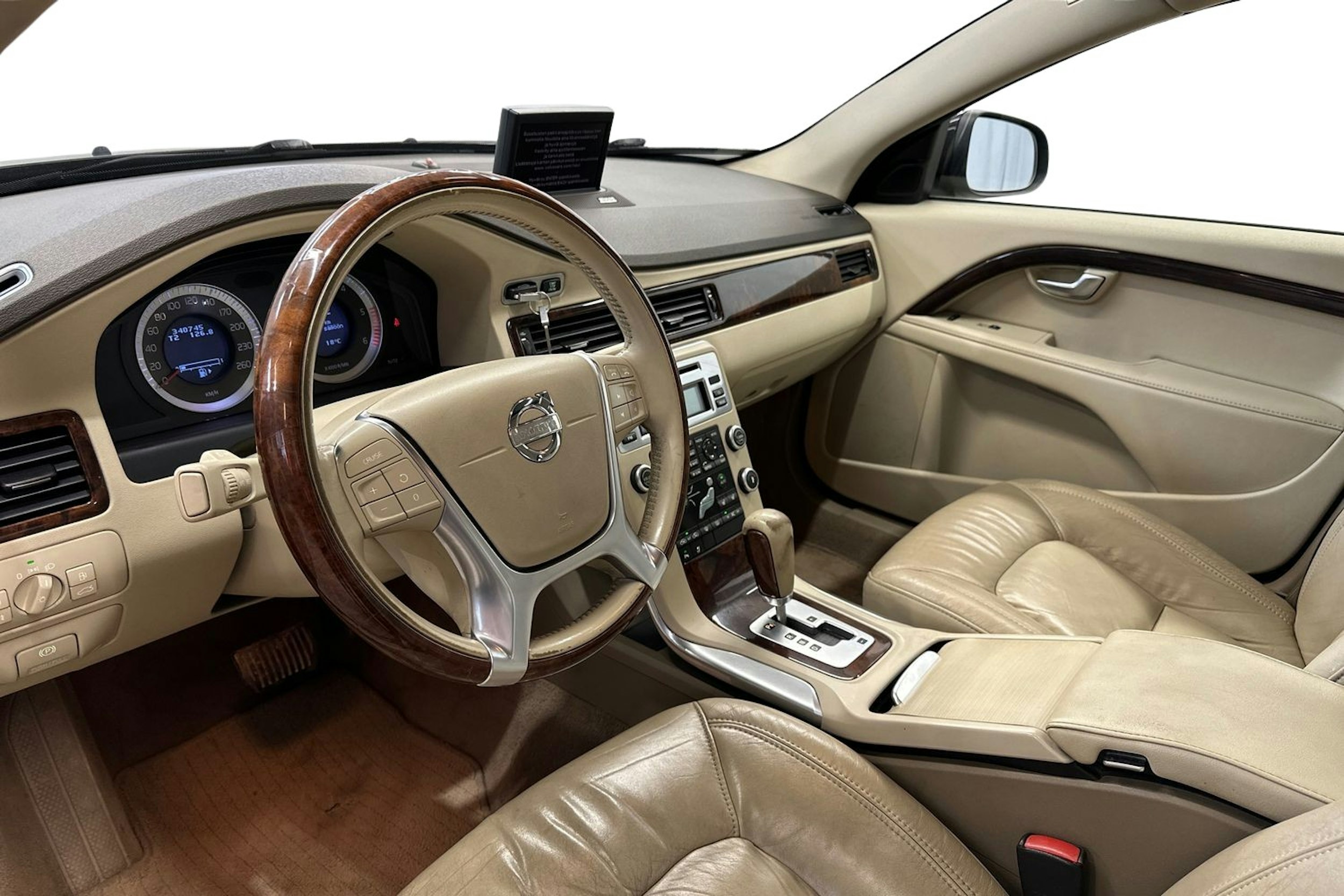 musta Volvo S80 2010 kuva 7.