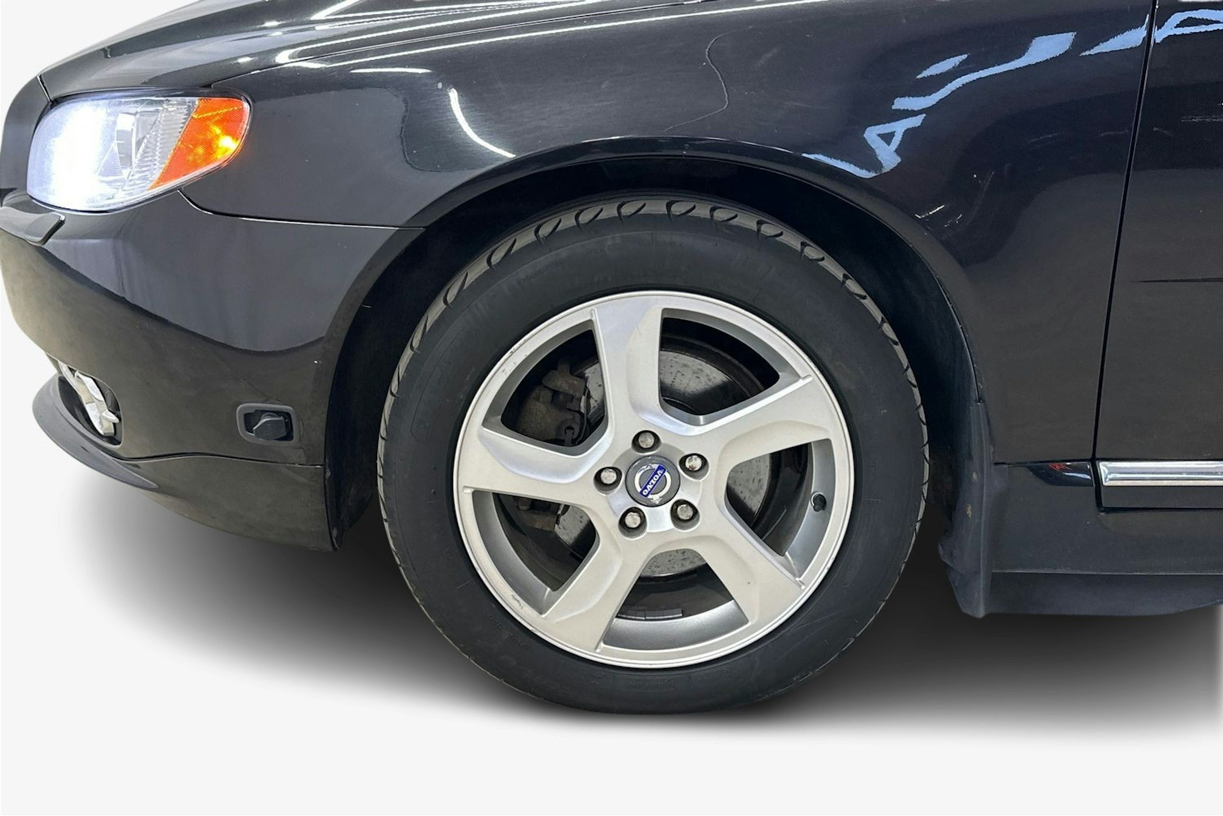 musta Volvo S80 2010 kuva 11.