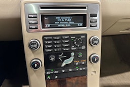 musta Volvo S80 2010 kuva 17.