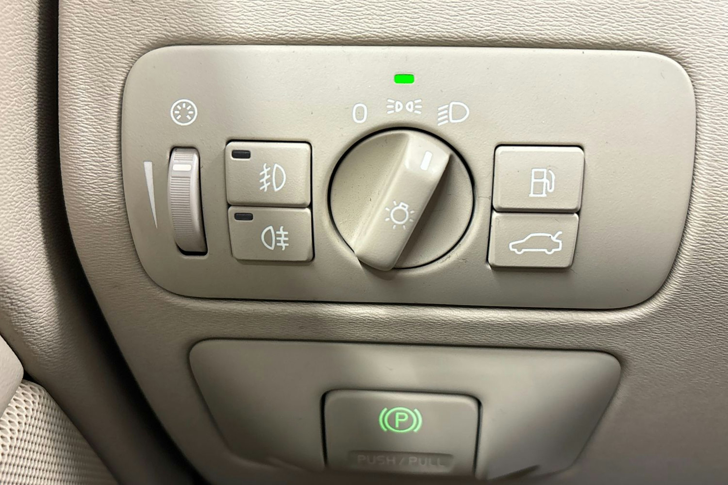 musta Volvo S80 2010 kuva 26.