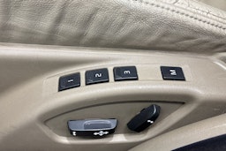 musta Volvo S80 2010 kuva 28.