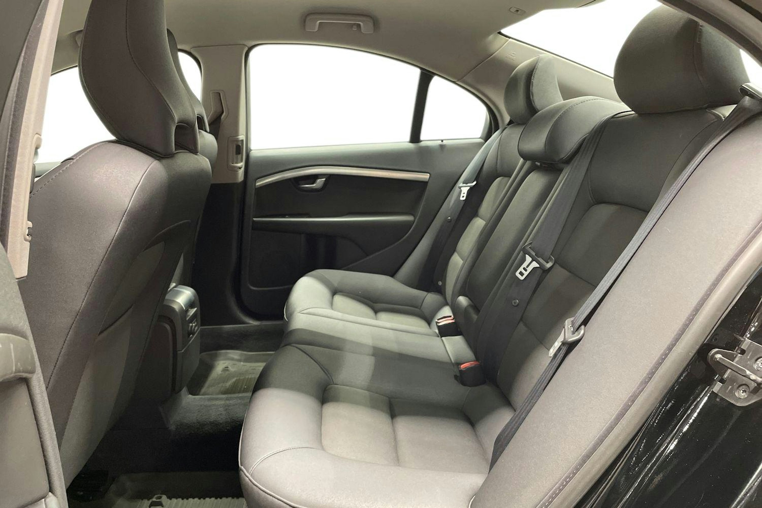 musta Volvo S80 2011 kuva 10.