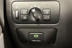musta Volvo S80 2011 kuva 19.