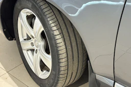 harmaa Volvo S80 2010 kuva 13.