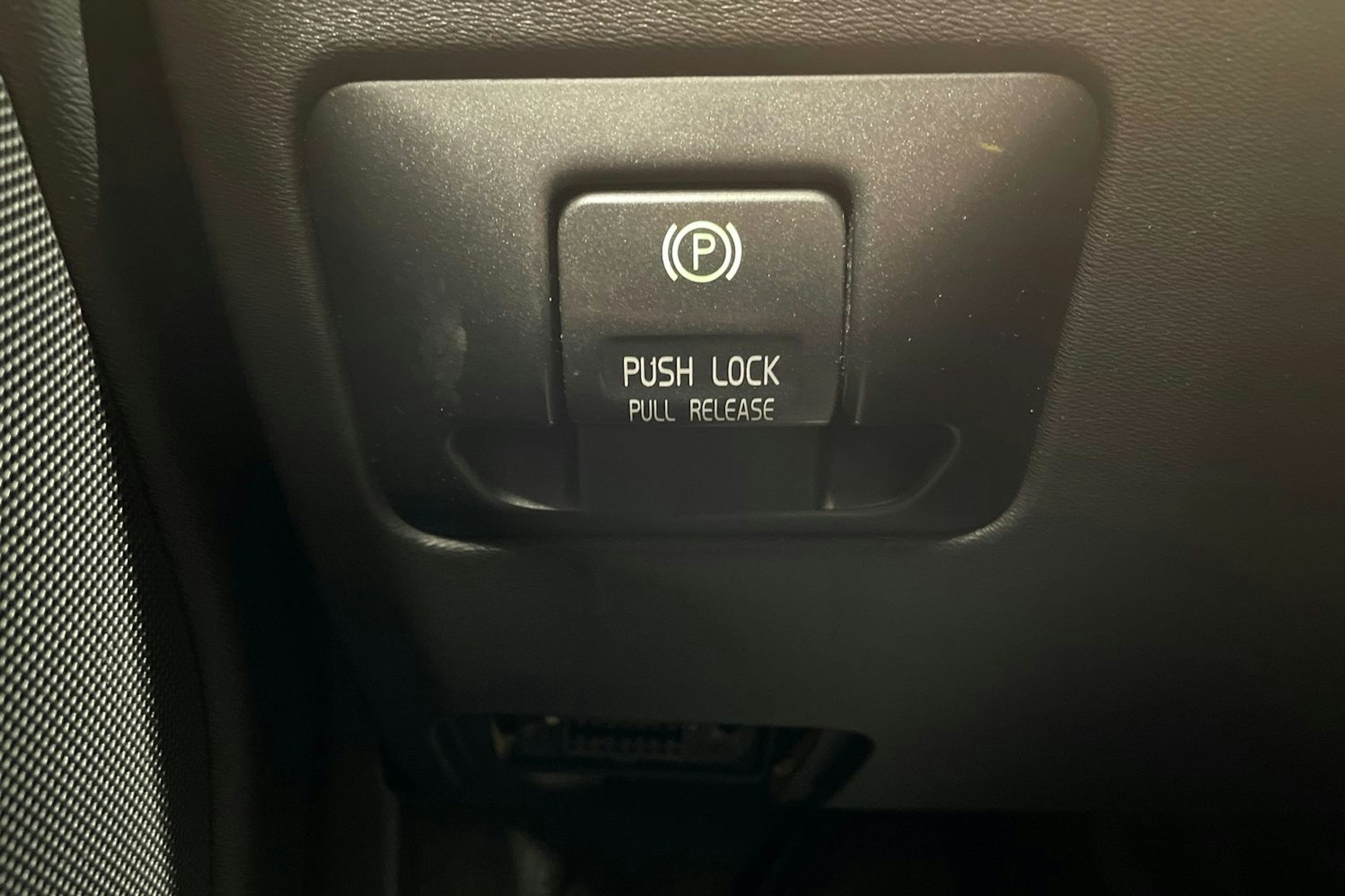valkoinen Volvo S80 2011 kuva 19.
