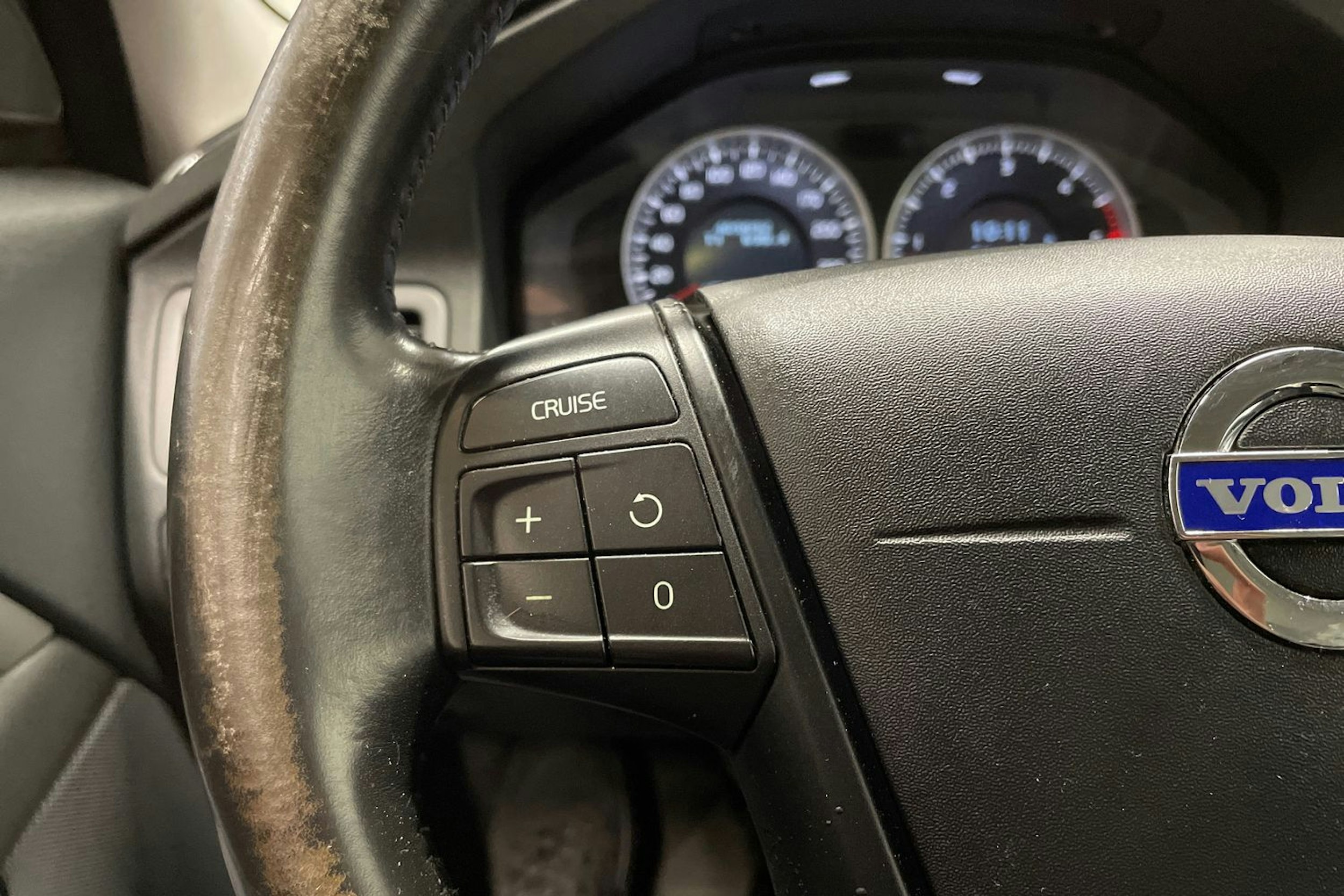 valkoinen Volvo S80 2011 kuva 22.